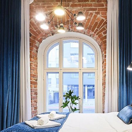 Urban-Glam City Centre Studio With A Gym And Terrace Tallin Exterior foto